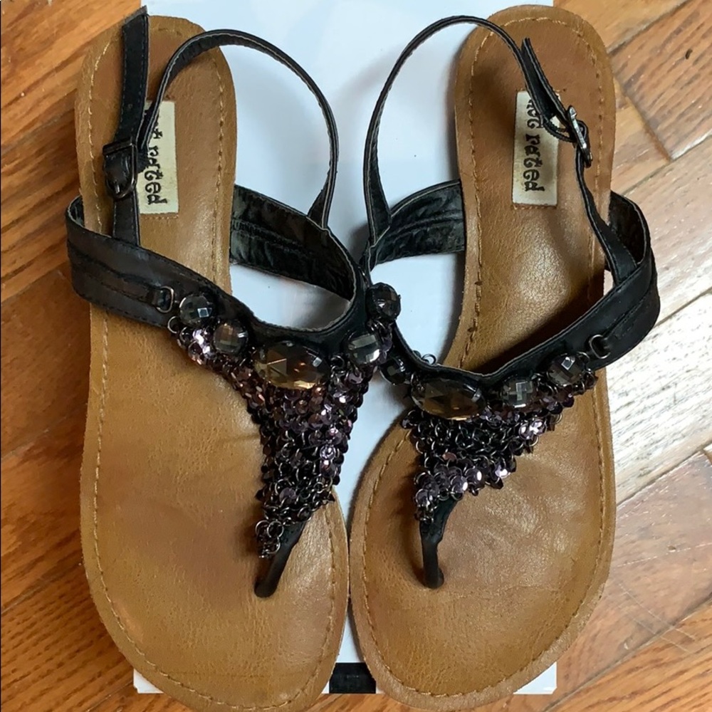 🟣Not rated black chain jewel flip flops 7.5